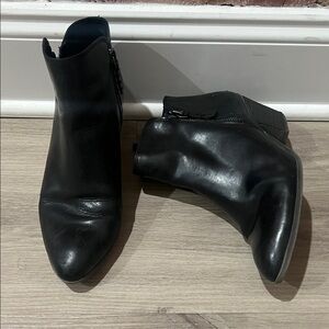 Frye Black Leather Ankle Booties, Size 9